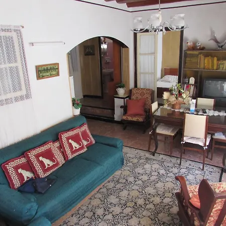 Дом отдыха Casa Els Grecs *